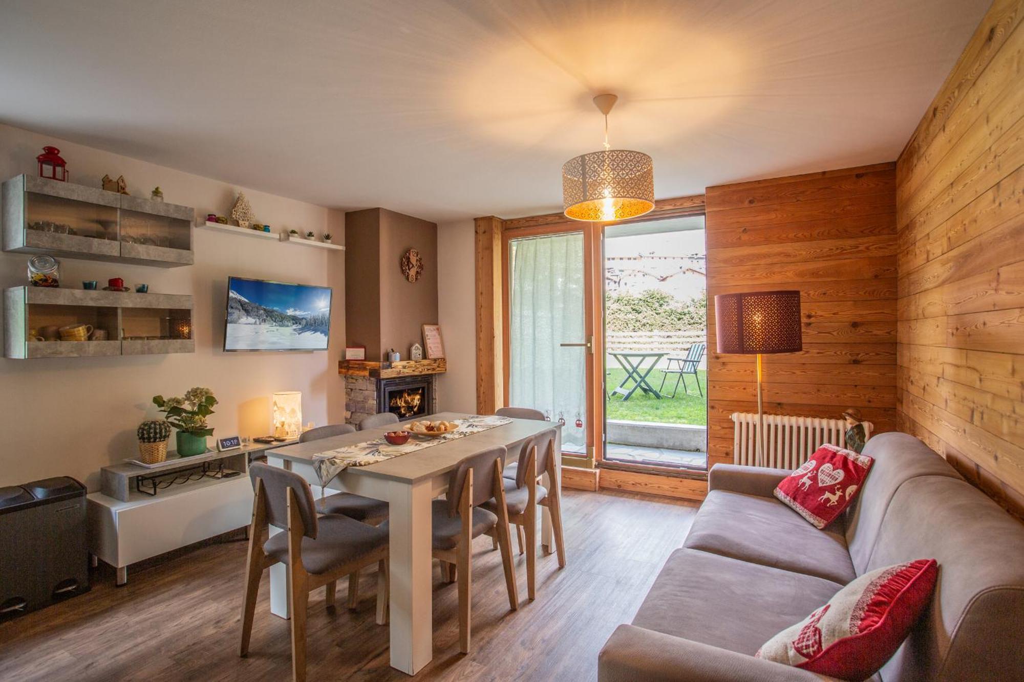 La Casa Di Matilde - Trilocale Vicinissimo Alle Piste Da Sci La Thuile Bagian luar foto